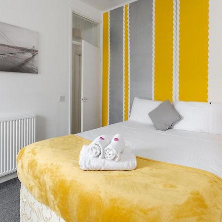 Comfortable Liverpool Townhouse - Free Parking Luaran gambar