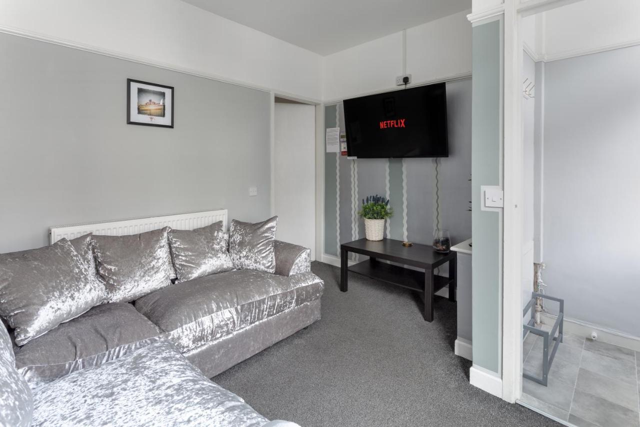 Comfortable Liverpool Townhouse - Free Parking Luaran gambar