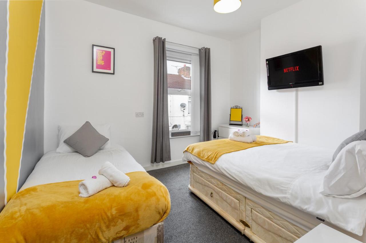 Comfortable Liverpool Townhouse - Free Parking Luaran gambar