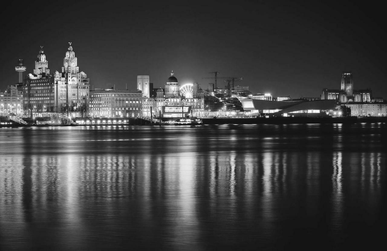 Comfortable Liverpool Townhouse - Free Parking Luaran gambar
